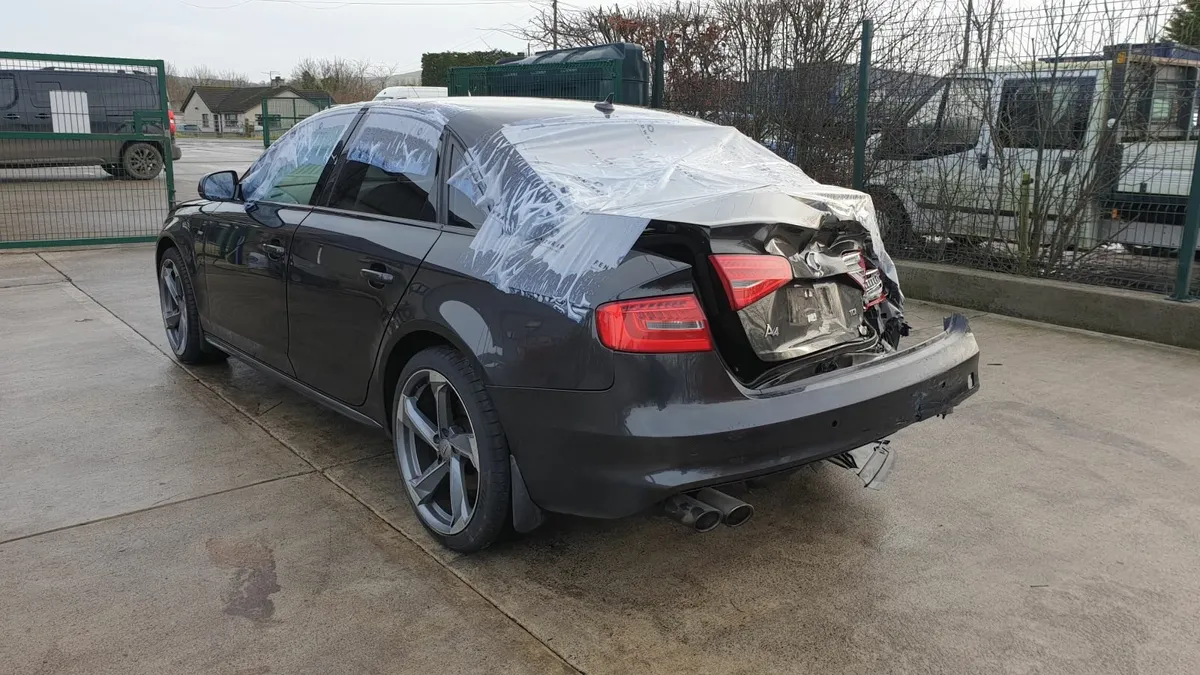 *For parts* Audi A4 S-line, 2.0 dsl 6 speed (2014) - Image 2