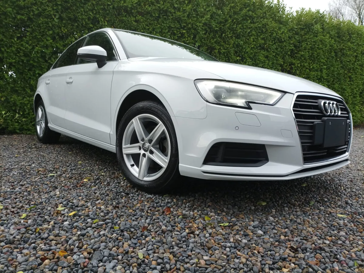 Audi A3 Saloon 1.4 TFSI, 2020 - Image 1