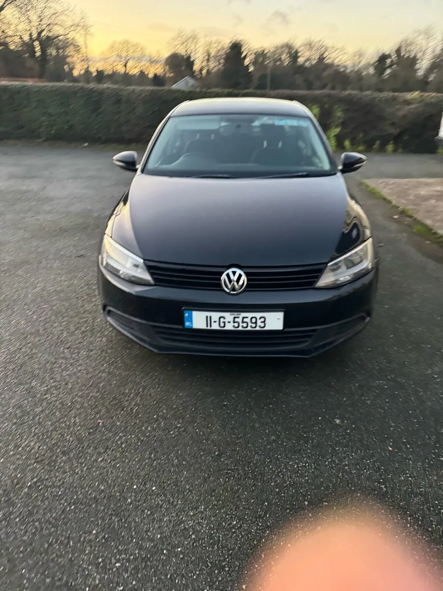 Volkswagen Jetta - Image 3