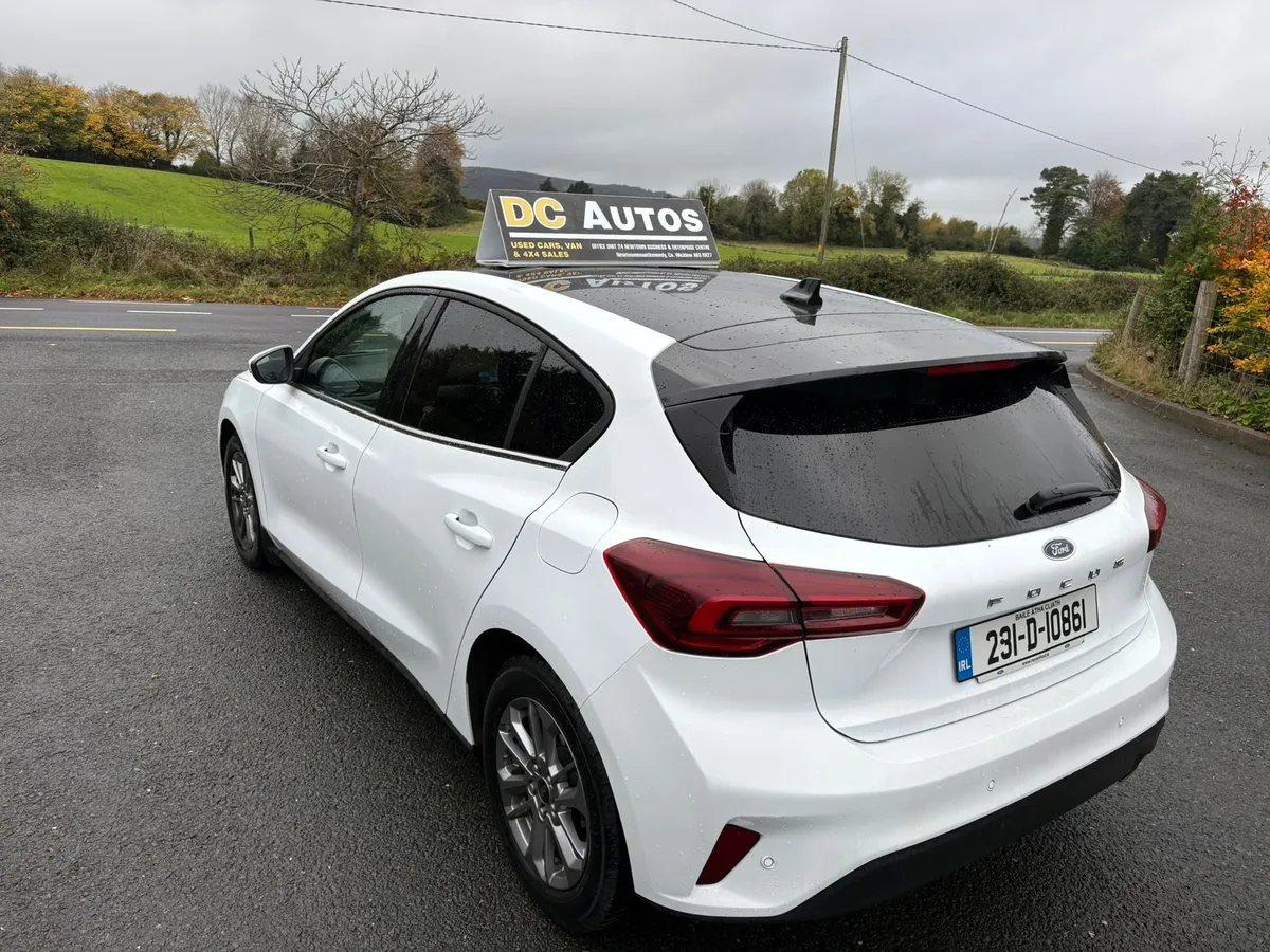 23 FORD FOCUS - Image 4