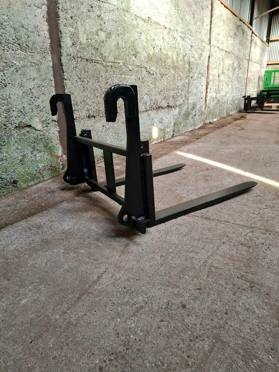 Pinnacle Fabrication Pallet forks - Image 4