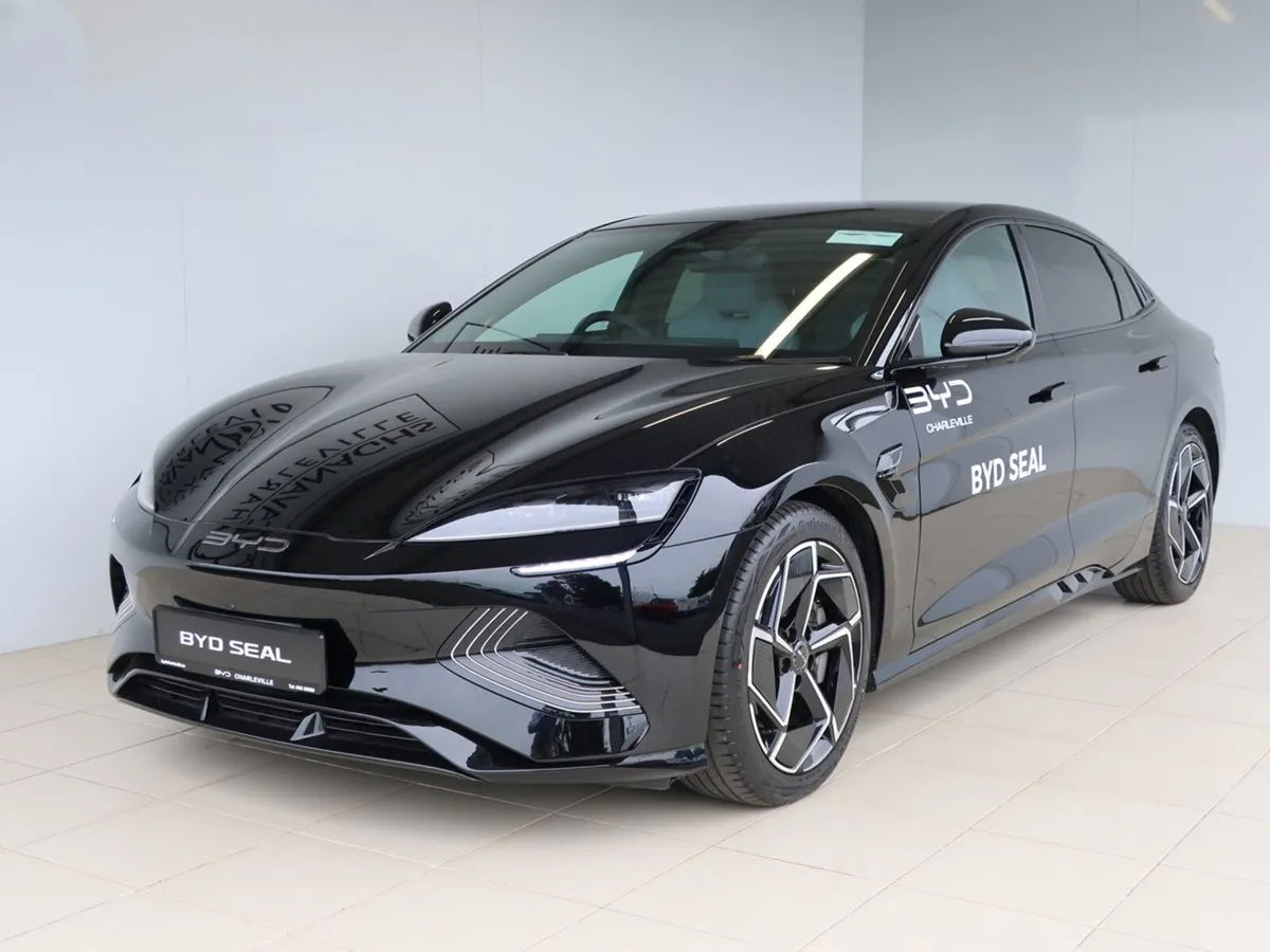 2026 BYD SEAL Design RWD 82.5Kwh - Image 1