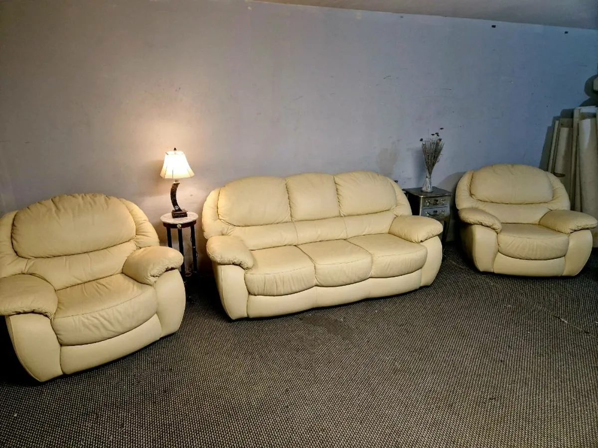 Sofas - Image 2
