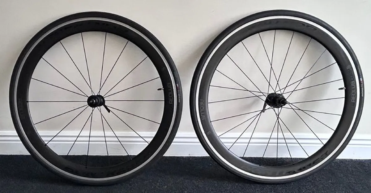 Bontrager Aeolus Comp 5 - 50mm Aero Wheels Rim Brakes. - Image 1