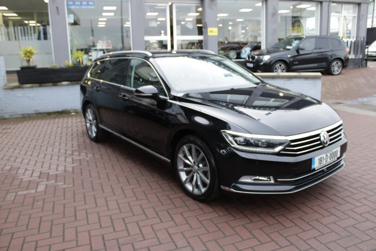 2018 VW PASSAT - Image 1
