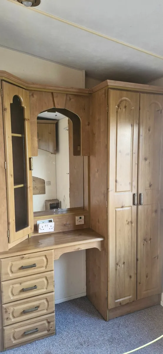 2 attached mobile homes - Image 1