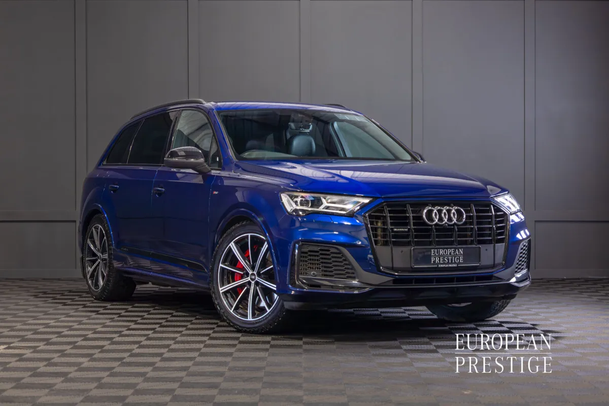 2023 Audi Q7 S-Line 60 TFSIe Competition - Image 1
