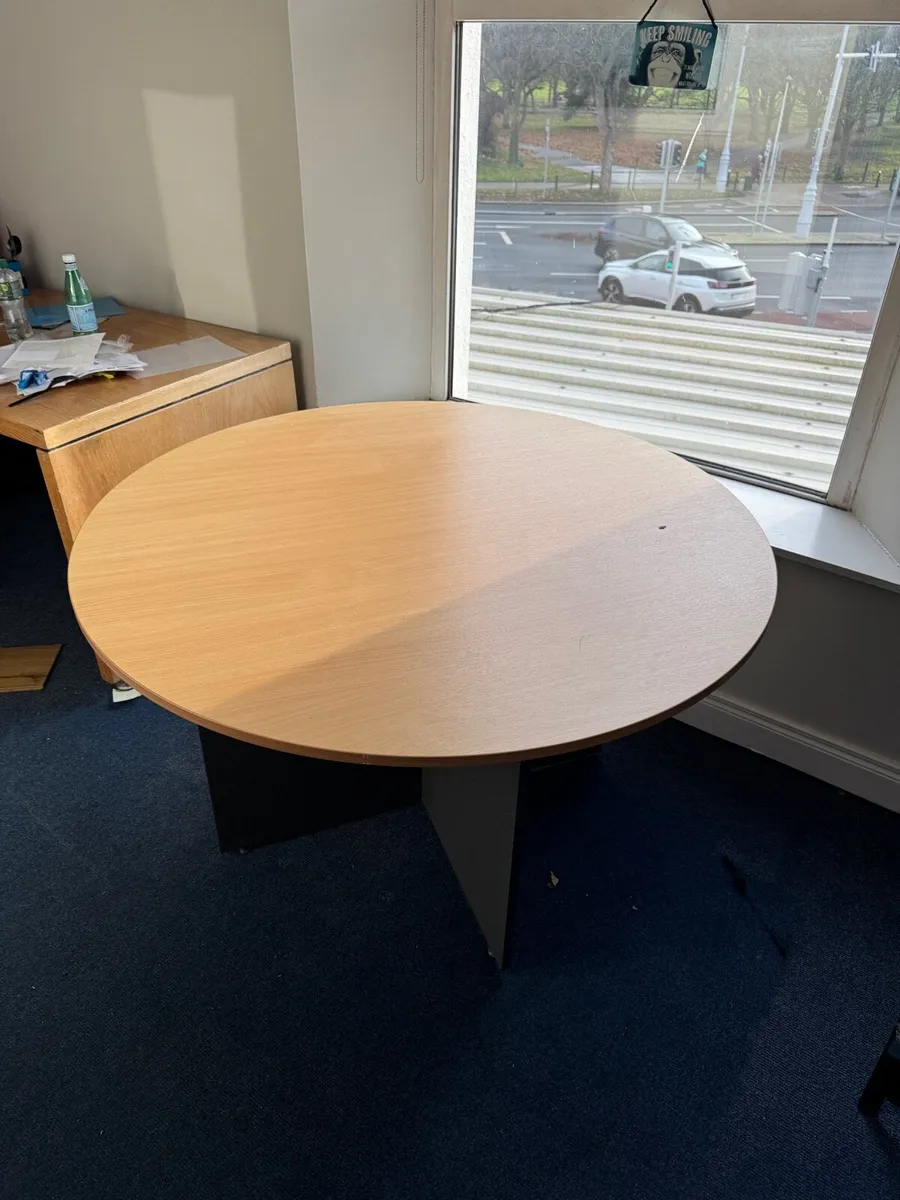 Office Meeting Desk - Image 2