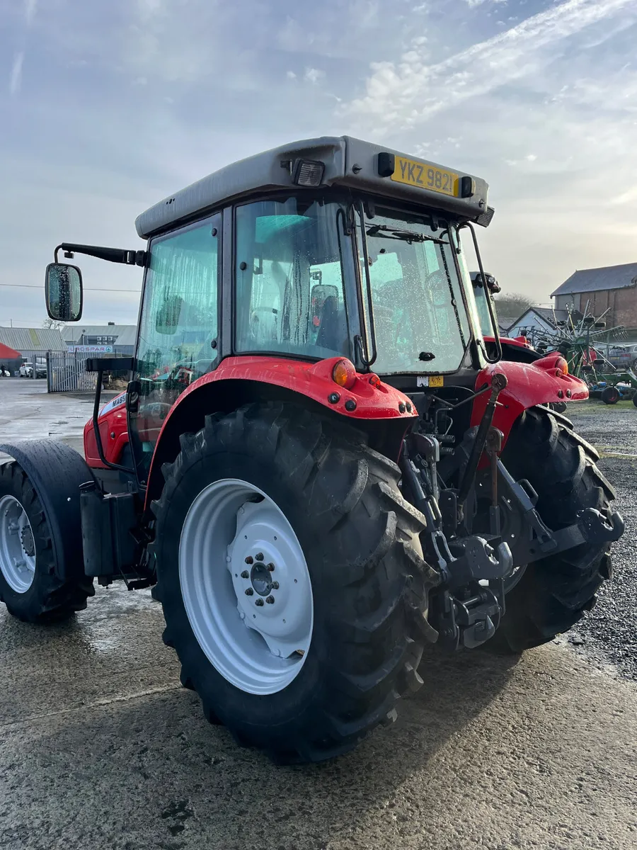 Massey Ferguson 5455 - Image 3