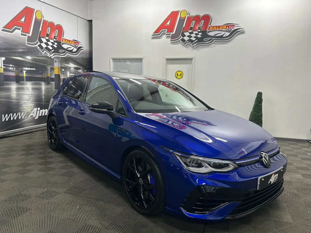 Volkswagen Golf R 20 Years Edition 2024 - Image 1