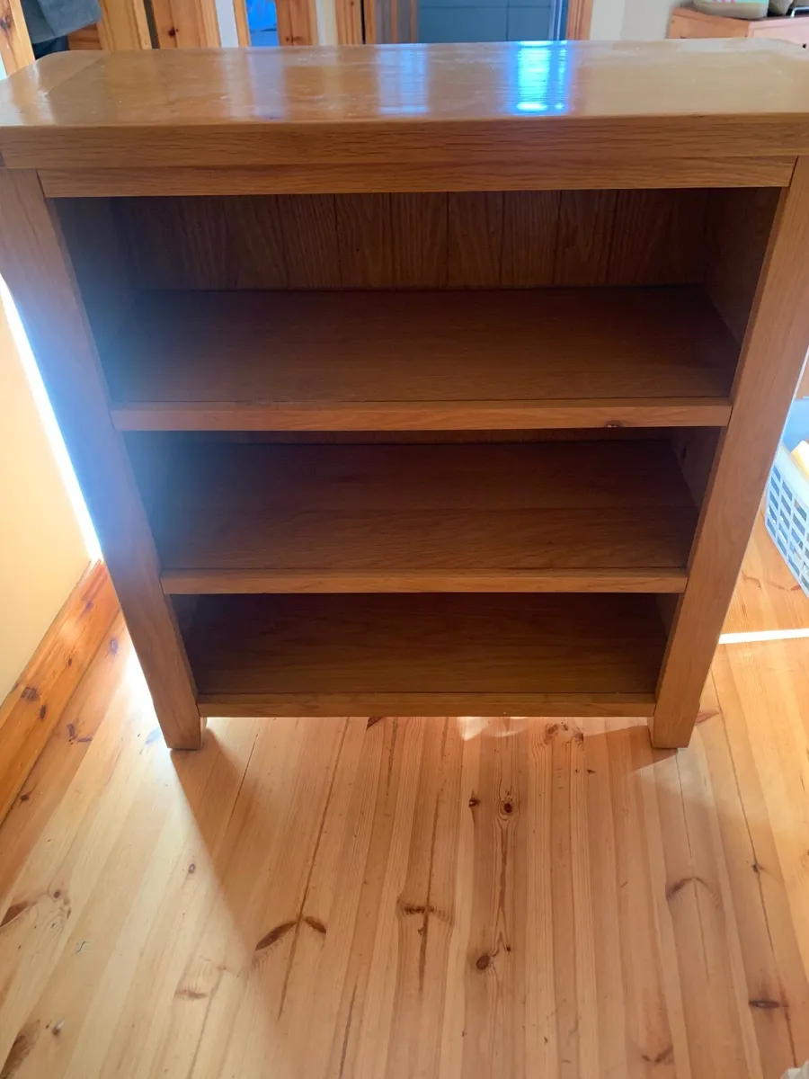 Book shelf - Image 2