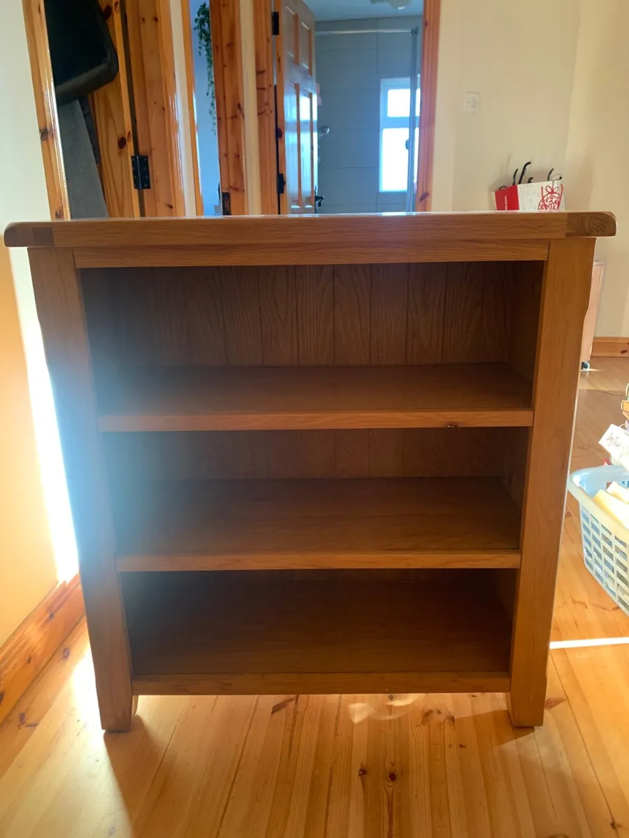 Book shelf - Image 3