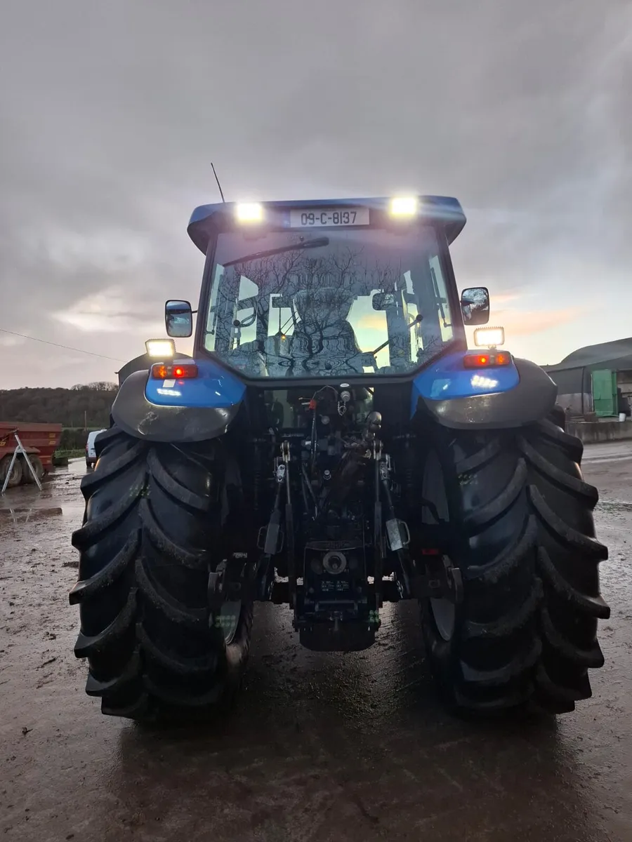 New Holland TM 155 - Image 4