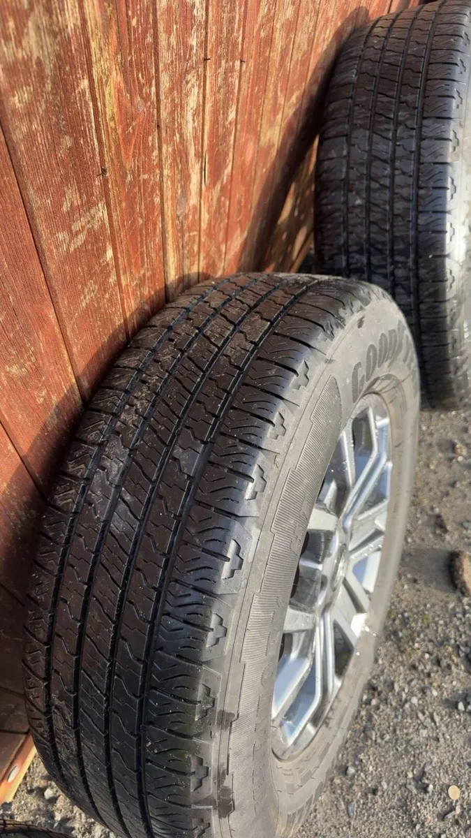 Ford ranger wildtrak alloys and tyres - Image 3