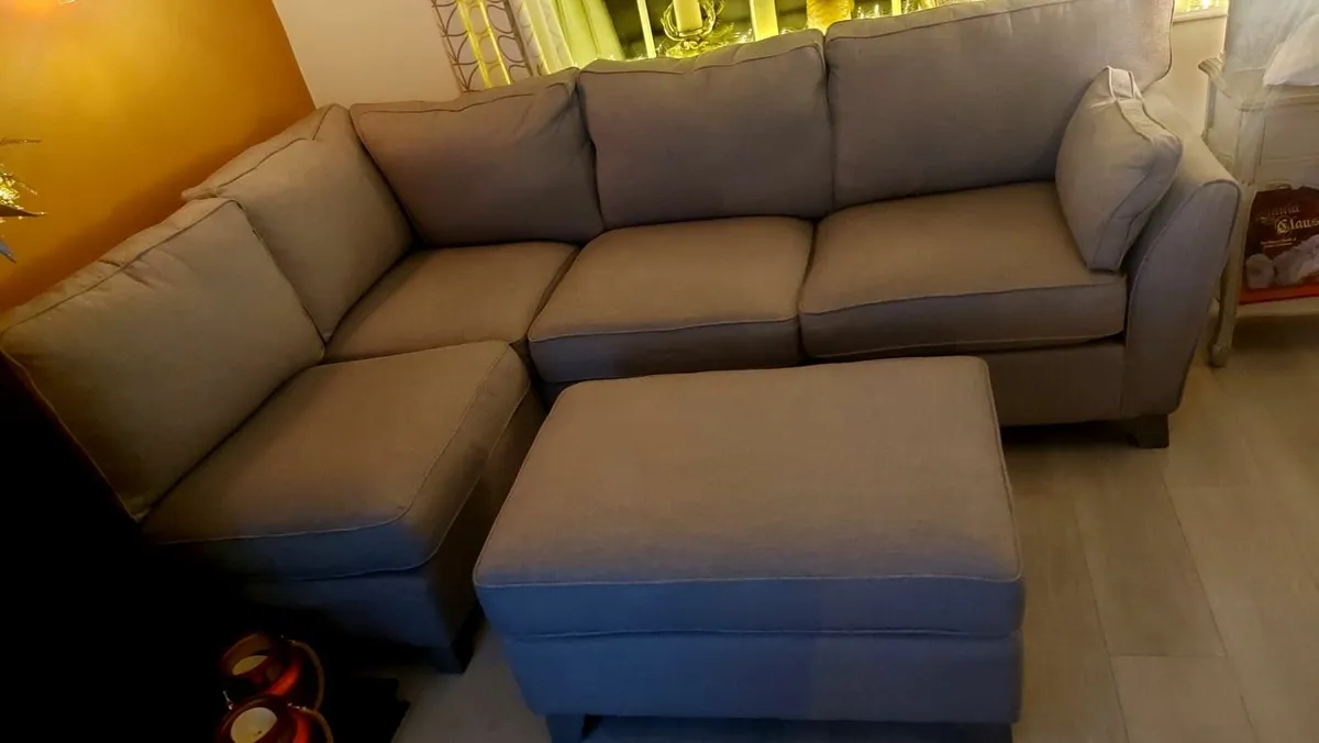 Couch - Image 1