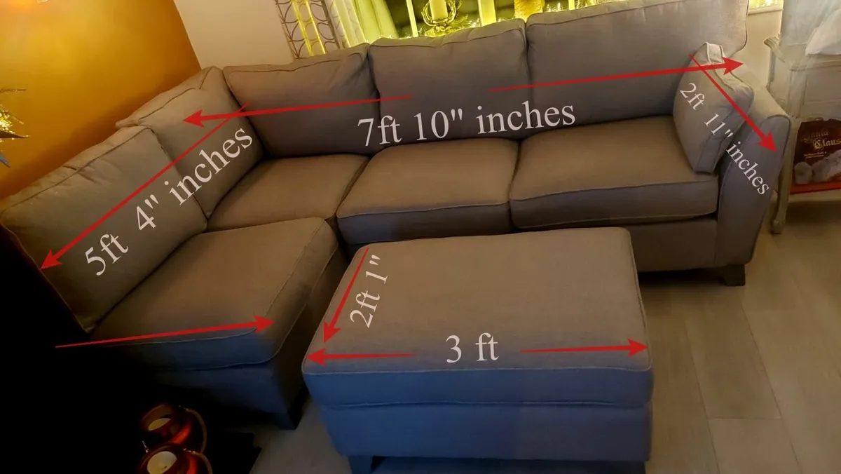 Couch - Image 4