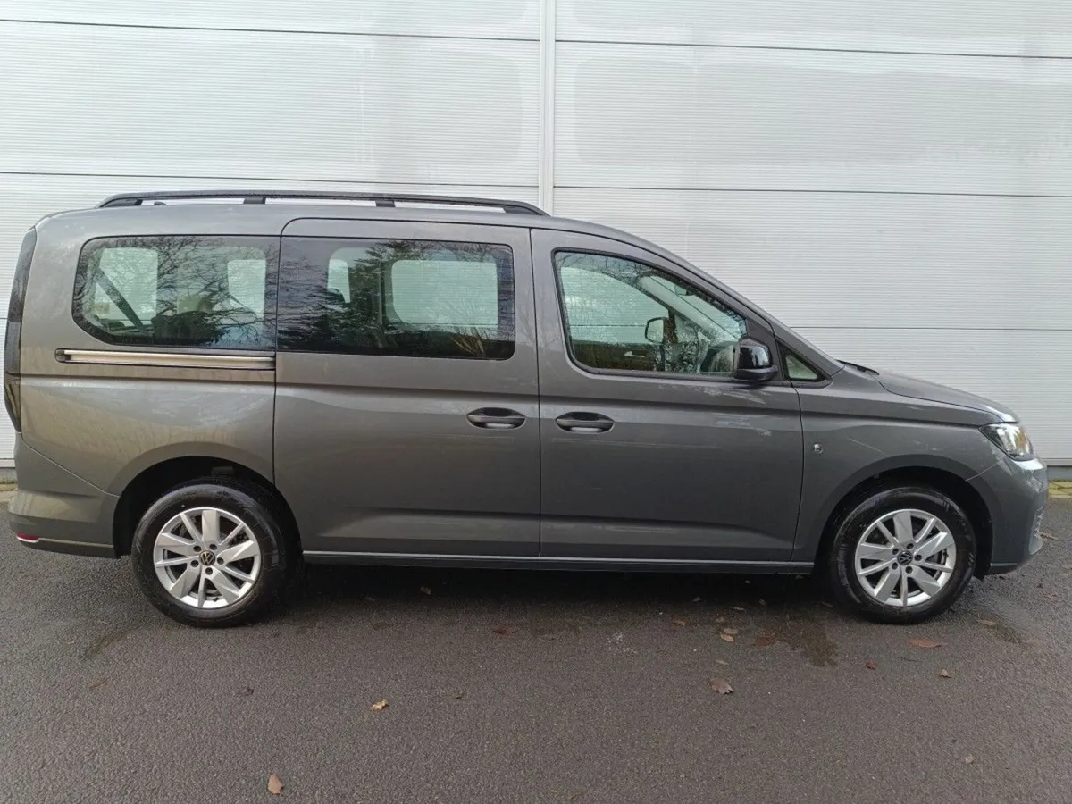 Volkswagen Caddy CADDY Maxi LIFE 7 seat 2.0TDI 122 - Image 2