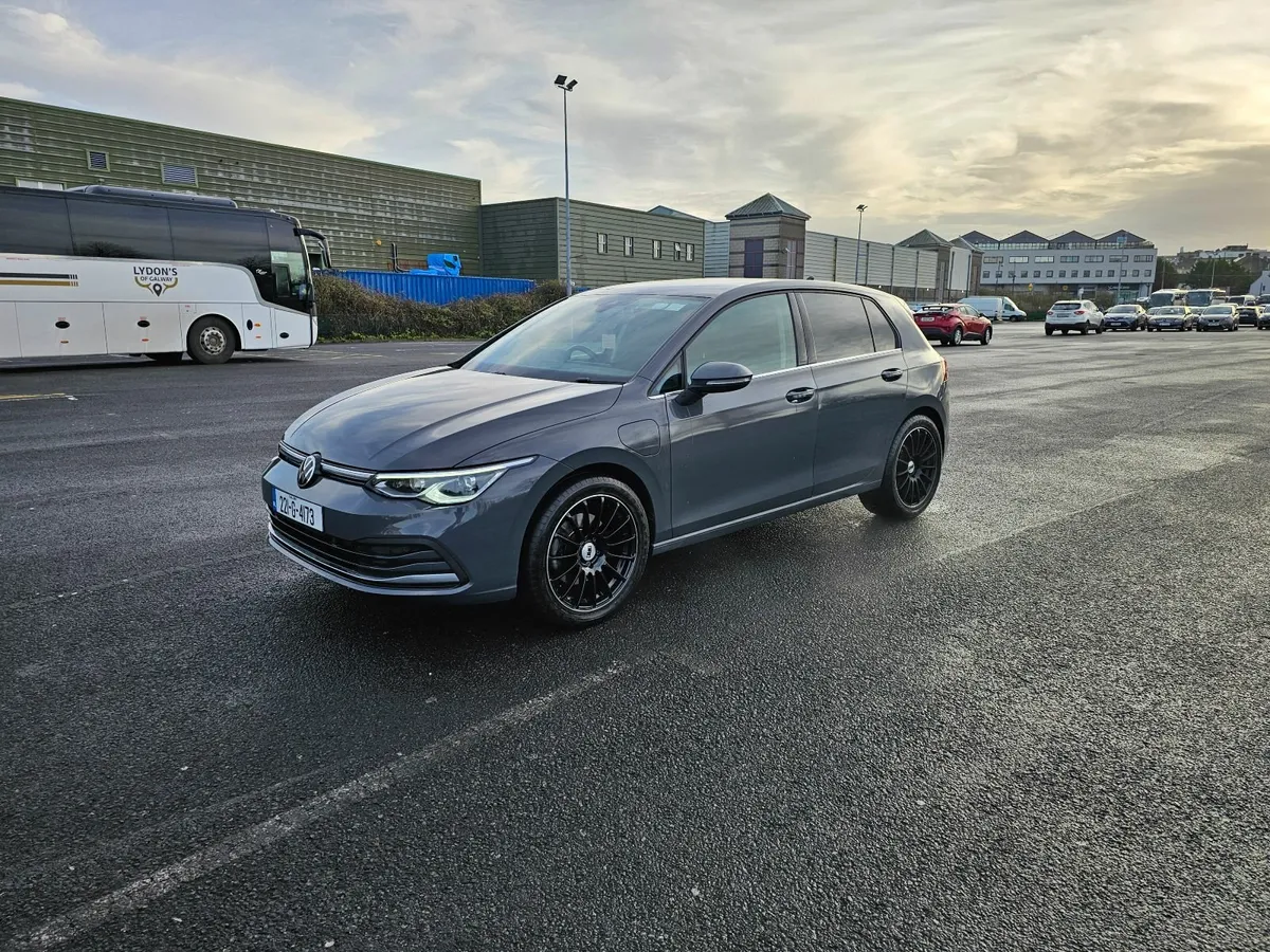 Volkswagen Golf 2022 1.4 petroel/hybrid - Image 1