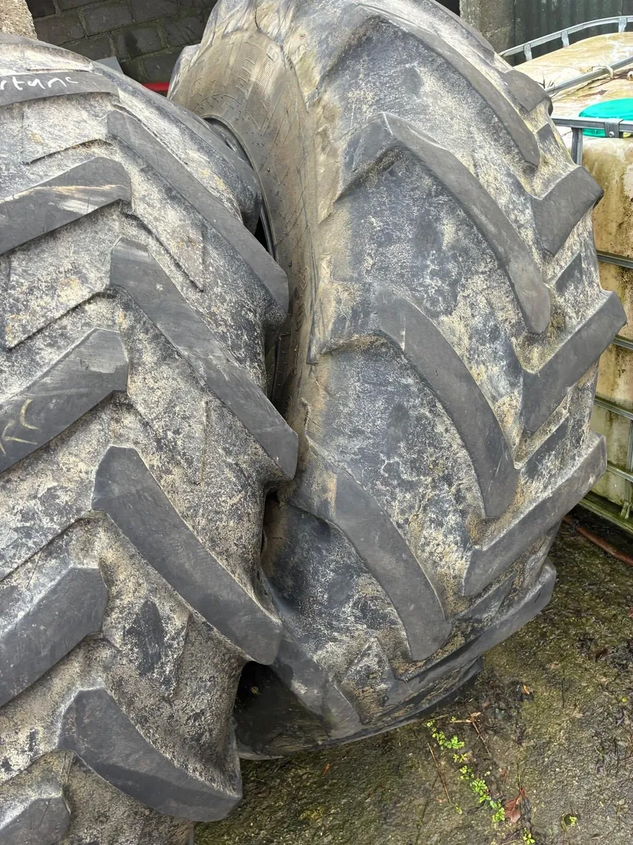 Used tractor Tyres - Image 4
