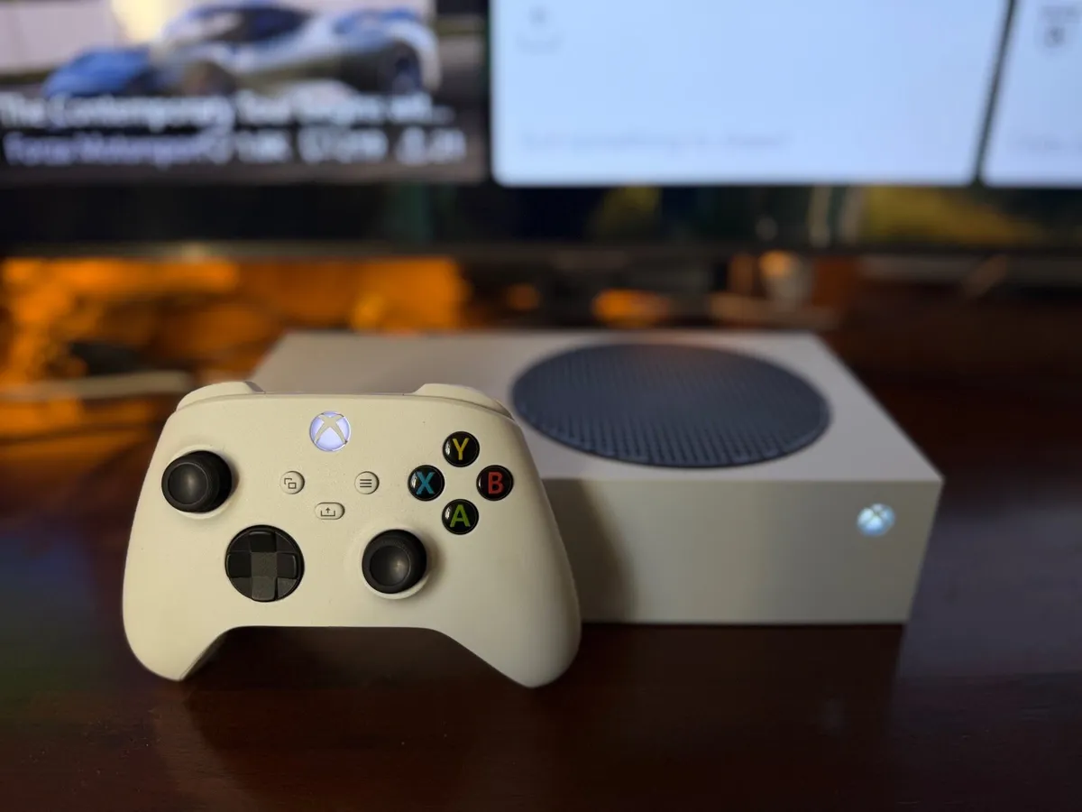 Xbox Series S - Image 1