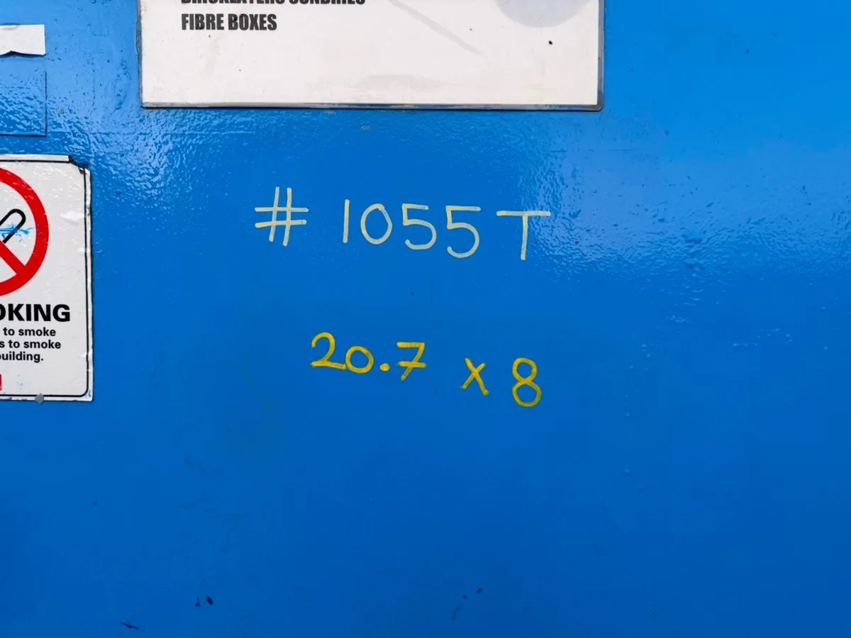 20 x 8 container - Image 4