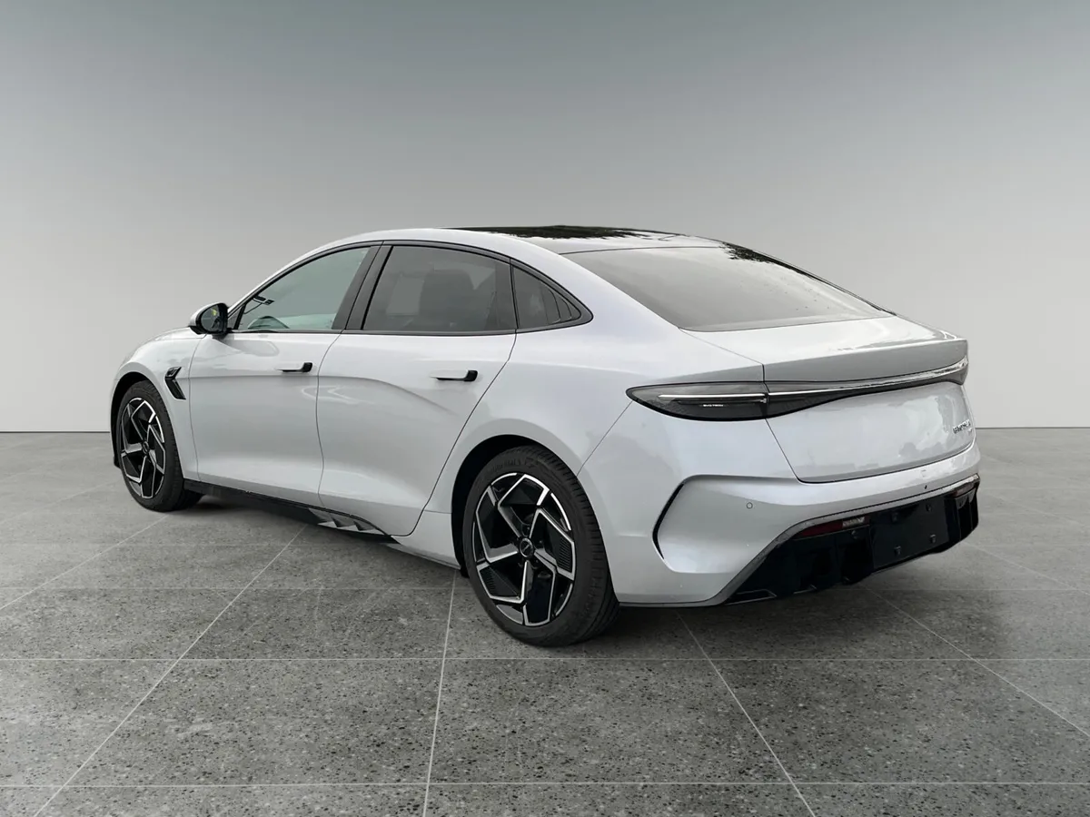 2026 BYD Seal Excellence AWD - Image 4