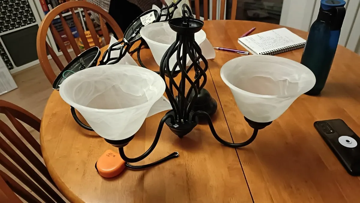 Wall and Ceiling lights - Image 1