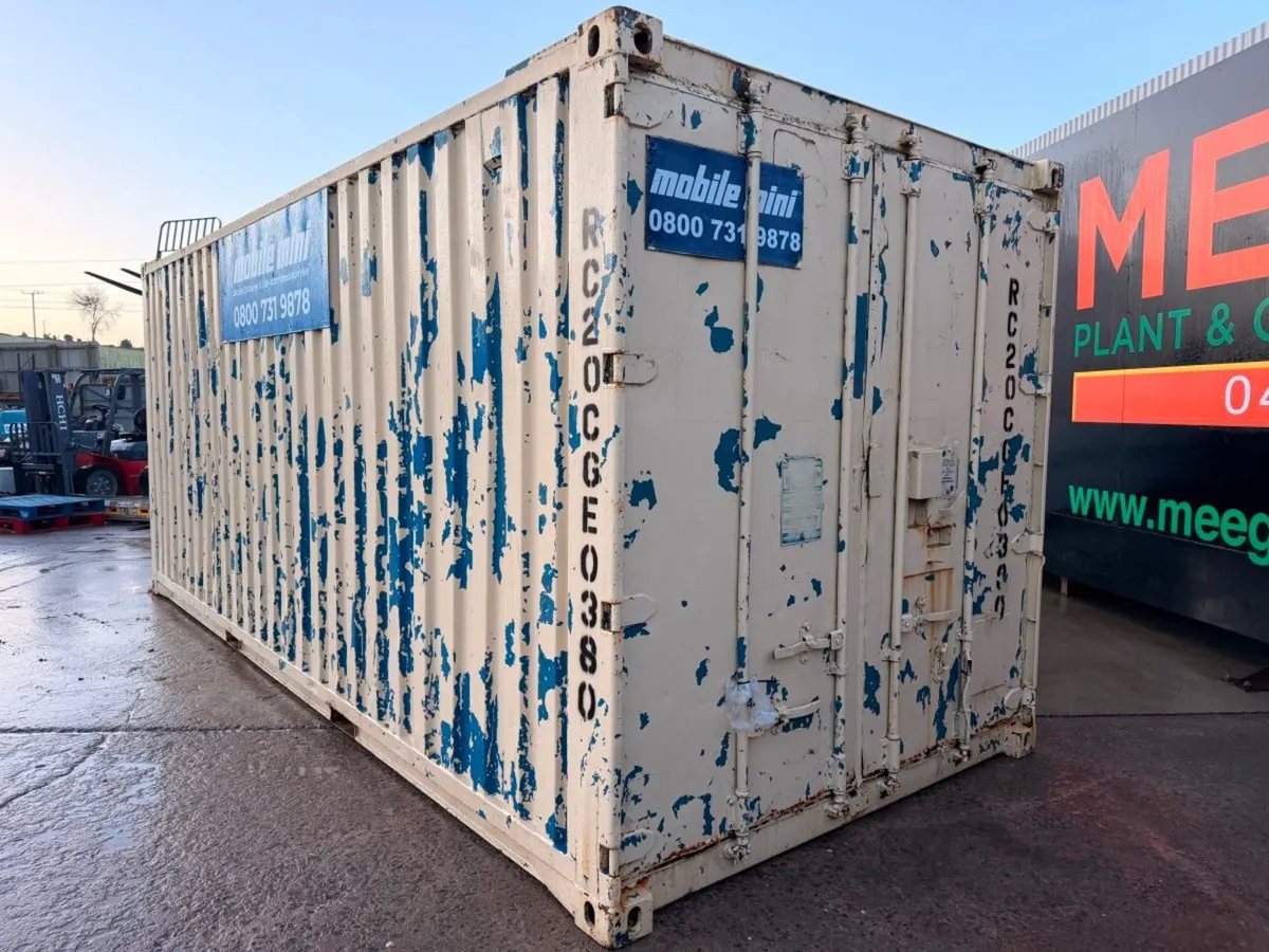 20 x 8 container - Image 4