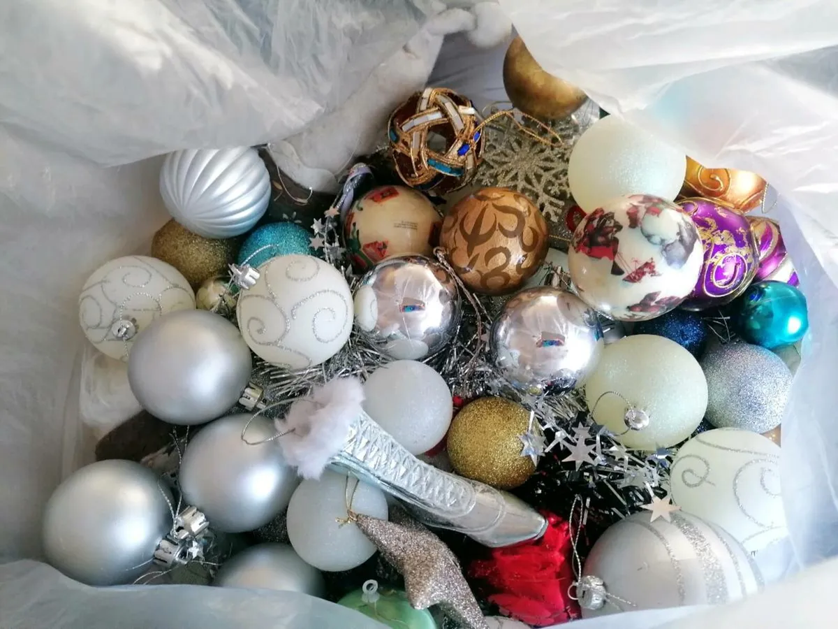 Christmas Tree Decorations - Image 2