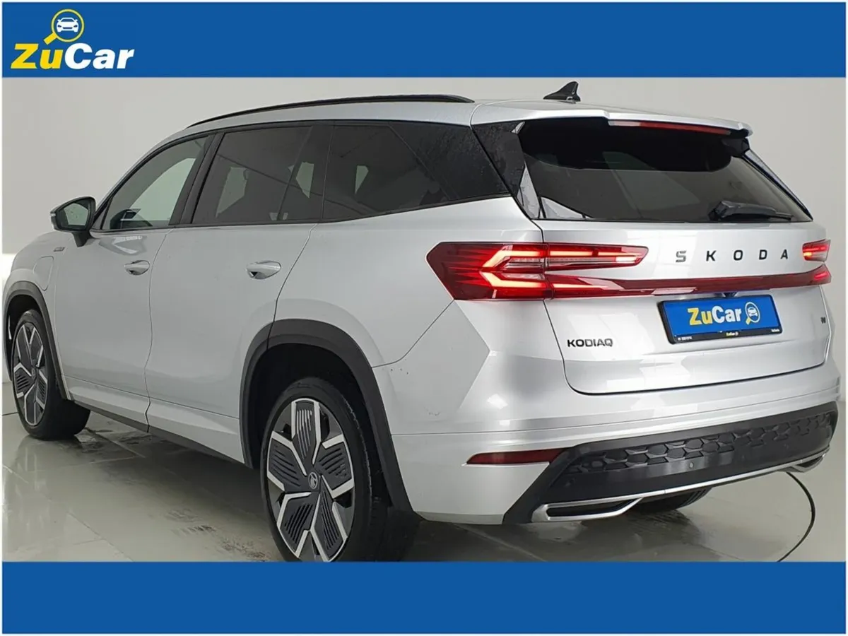 Skoda Kodiaq #49 Sportline TSI iV 204 PHEV 25.7 kW - Image 4