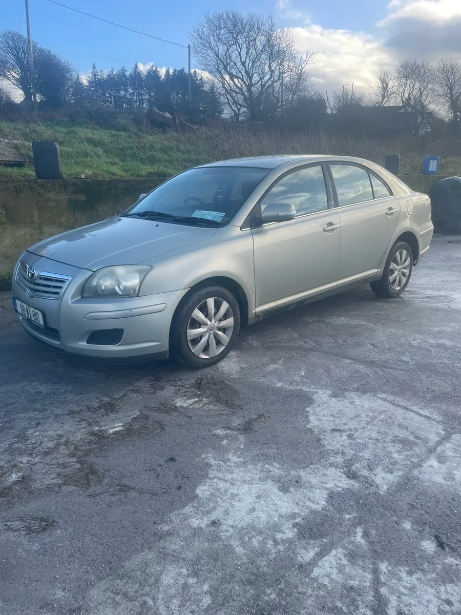 Toyota Avensis - Image 1