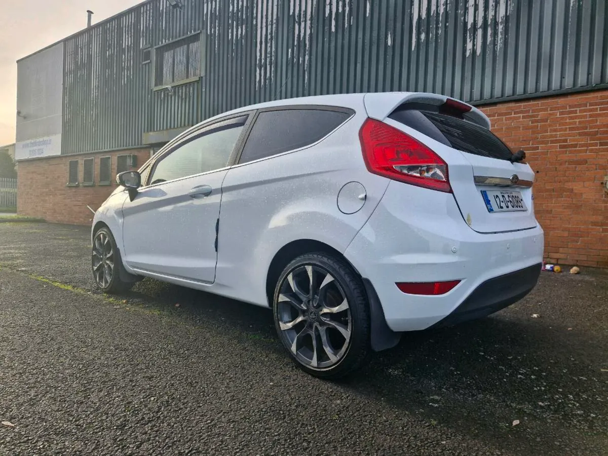 Ford fiesta 1.25 petrol nct 10/26 - Image 4