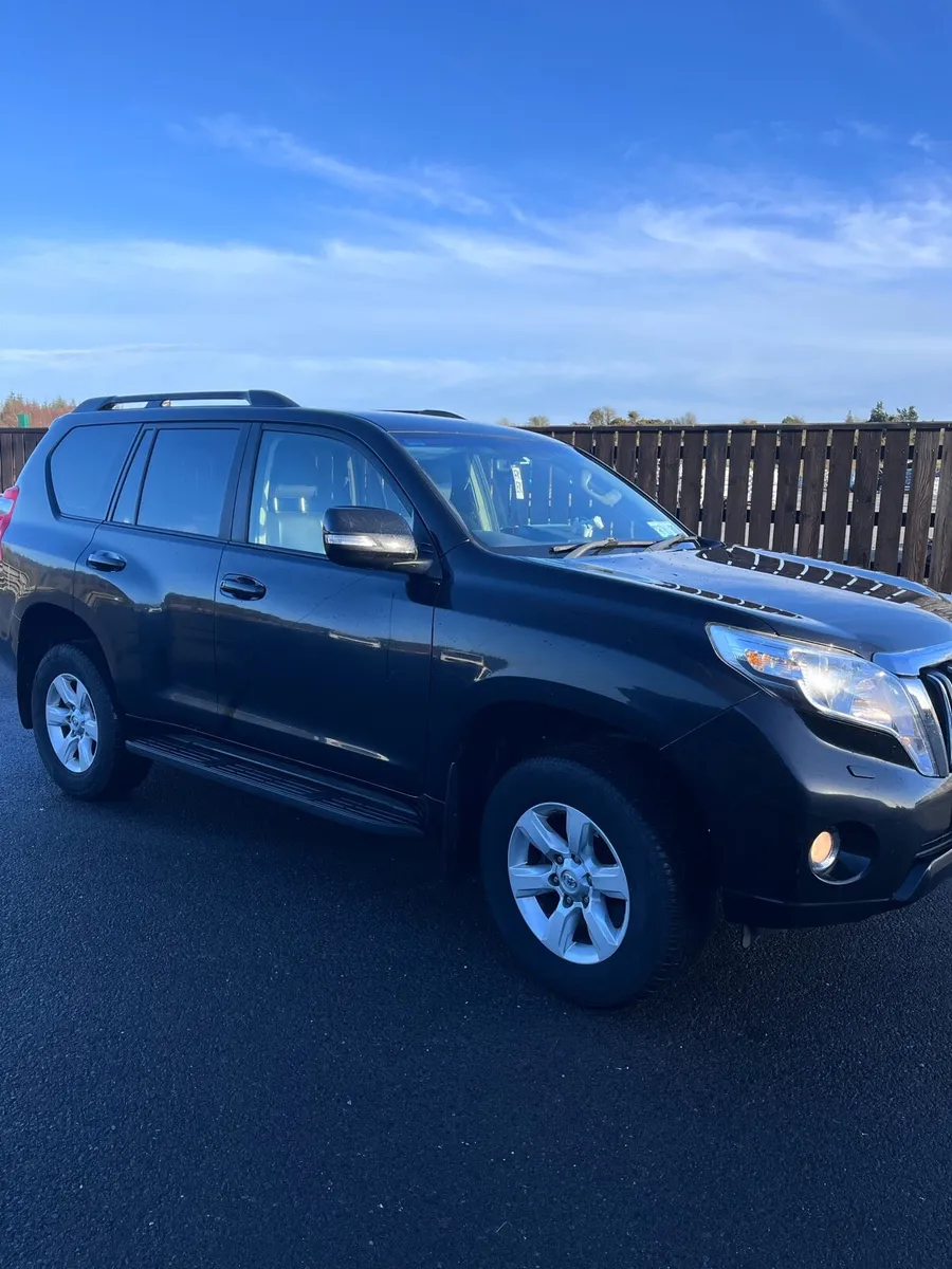 Toyota Landcruiser Business Class - Image 1