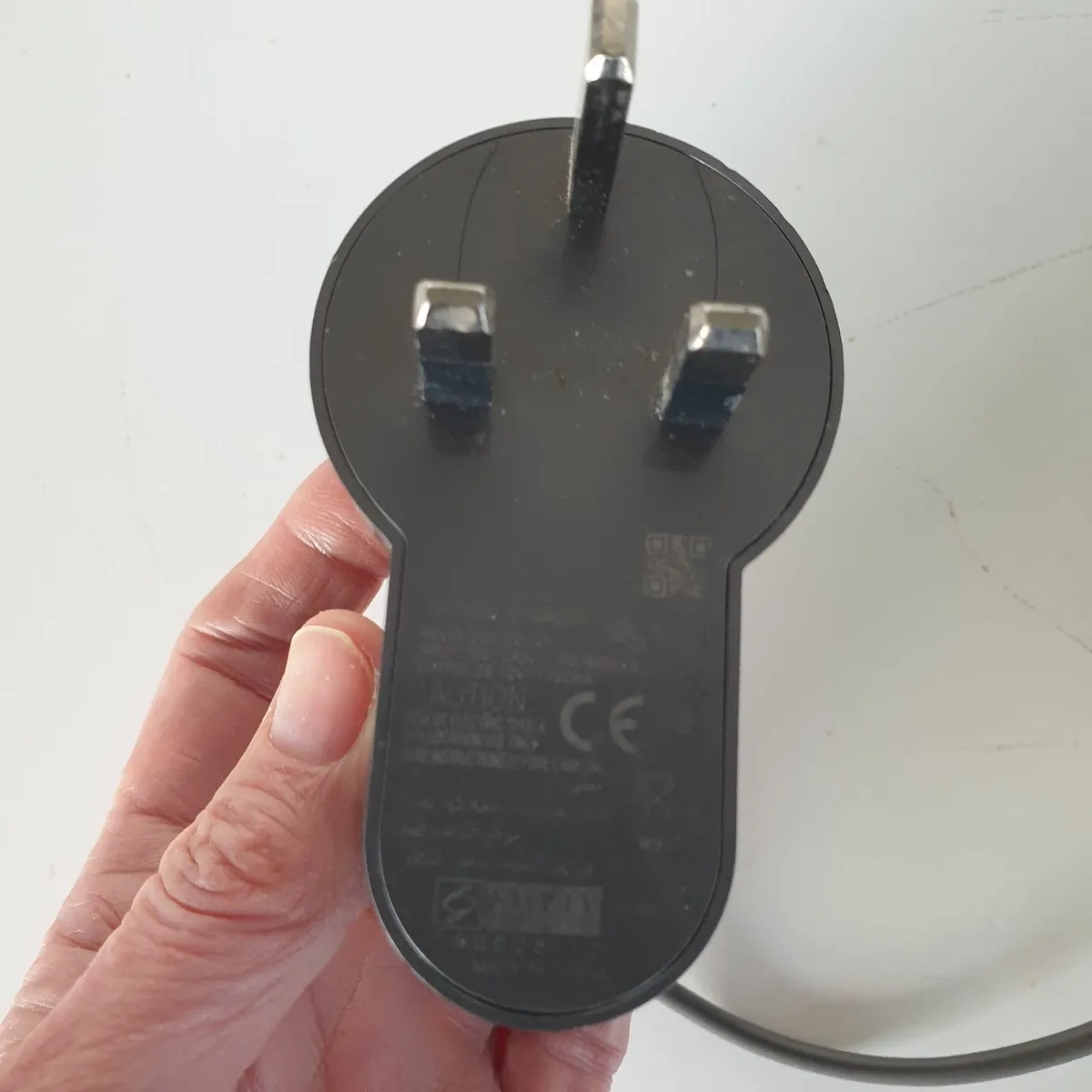 Dyson V8 V7 V6 battery charger working - Image 4