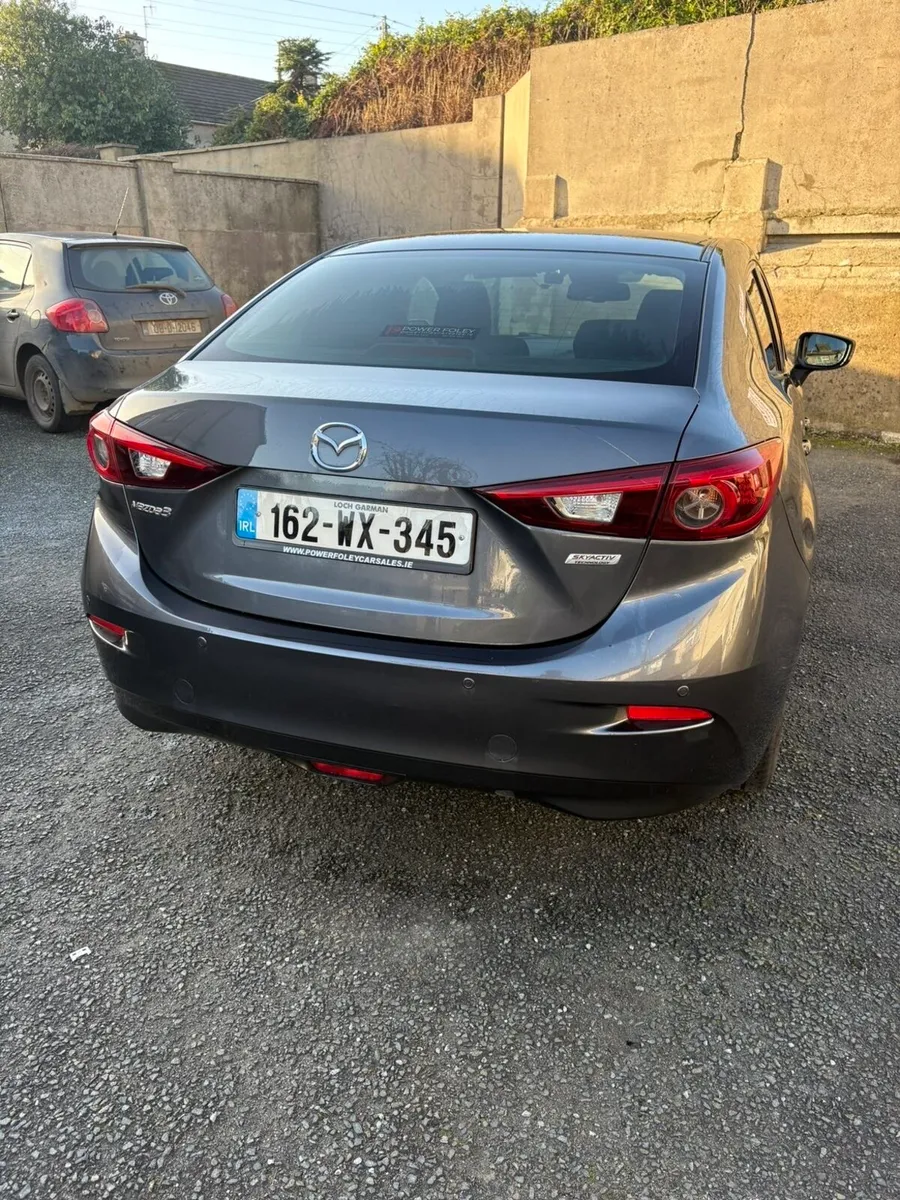 162 Grey Mazda 3 Saloon - Image 3