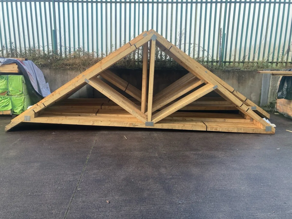 Roof trusses - Image 1