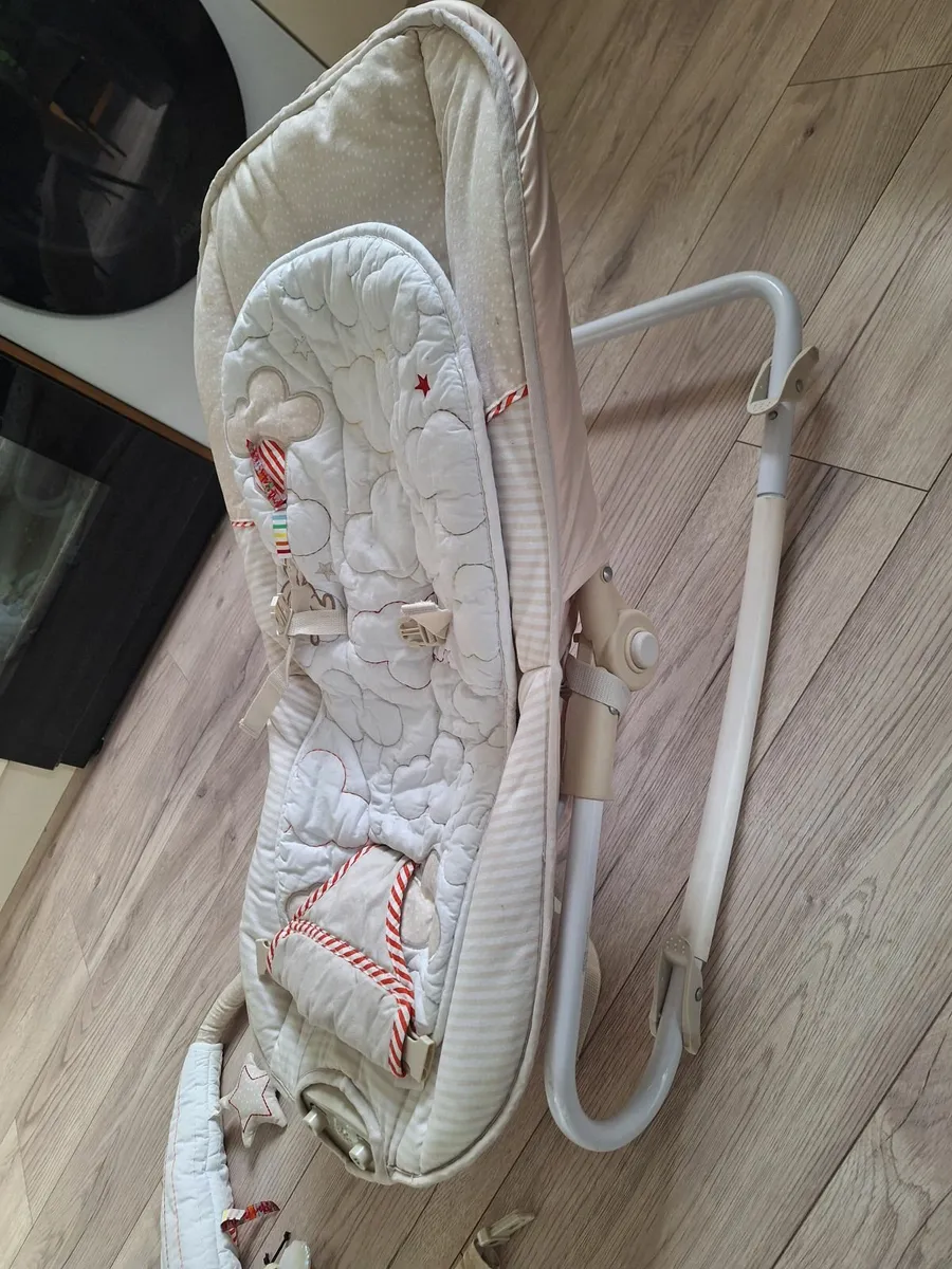 FREE Bouncer - Image 2