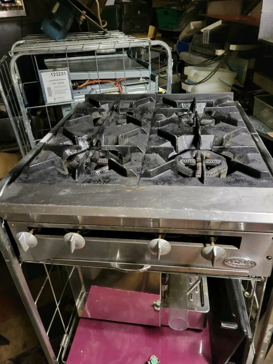 Cooker LP GAS (Cylinder) 4 Burner MBM - Image 2