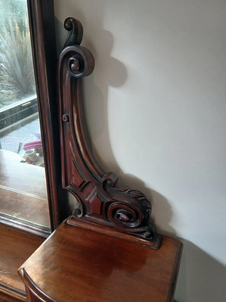 Dressing table - Image 3