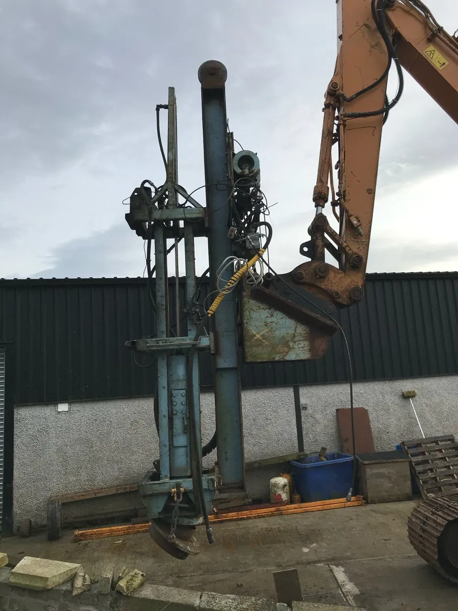 Piling hammer - Image 1