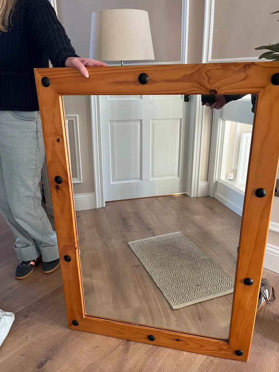 Solid pine mirror - Image 1