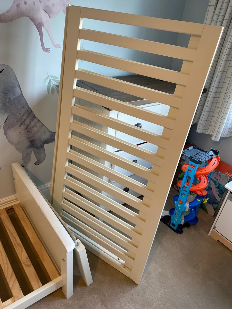 Silver Cross Nostalgia Cot Bed - Image 4