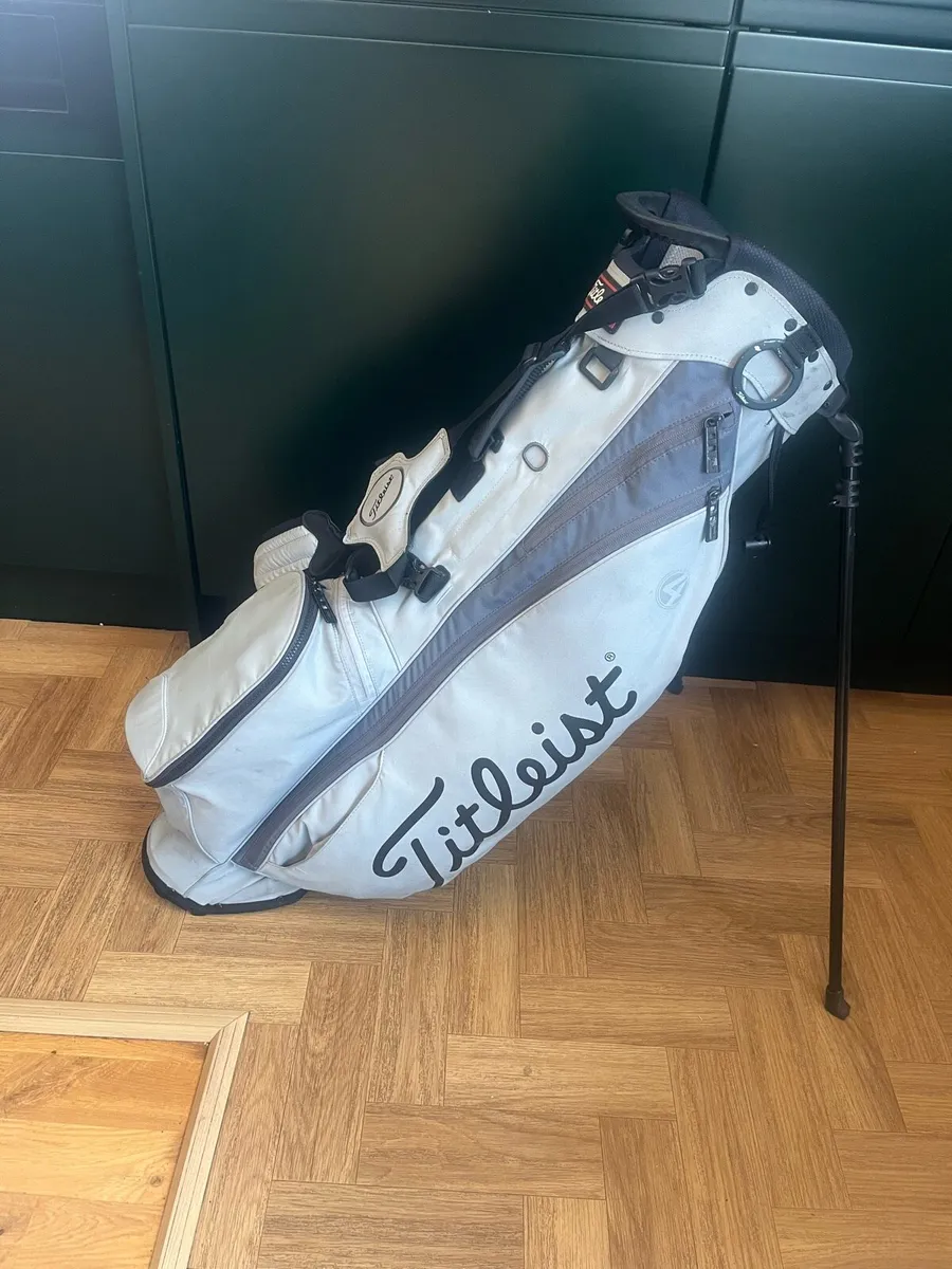 Titleist Golf bag - Image 1