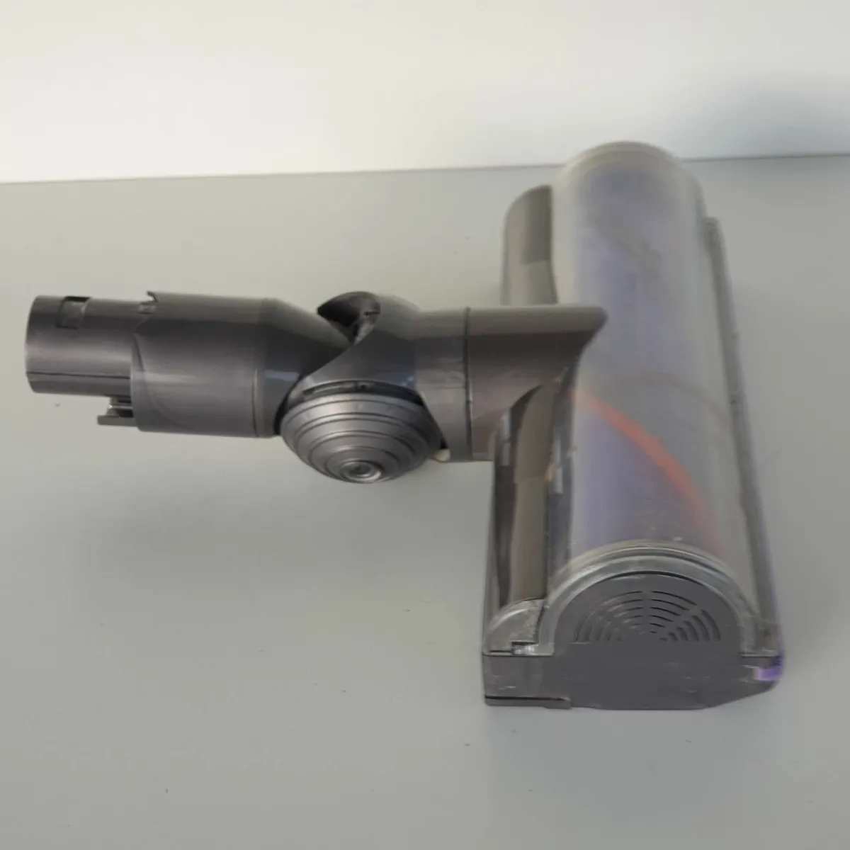 Dyson V6 DC59 brush head working - Image 3