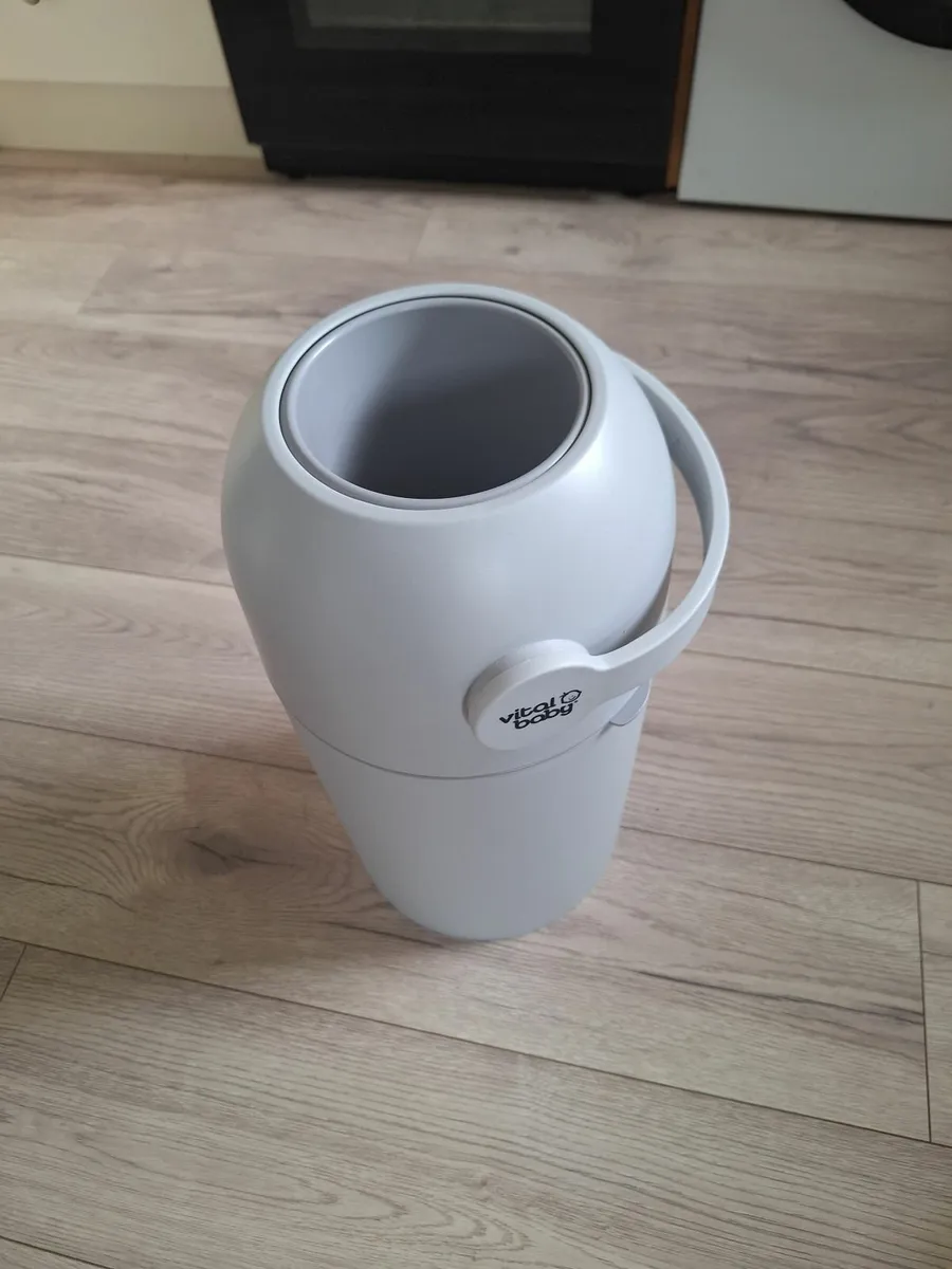 Nappy bin - Image 3