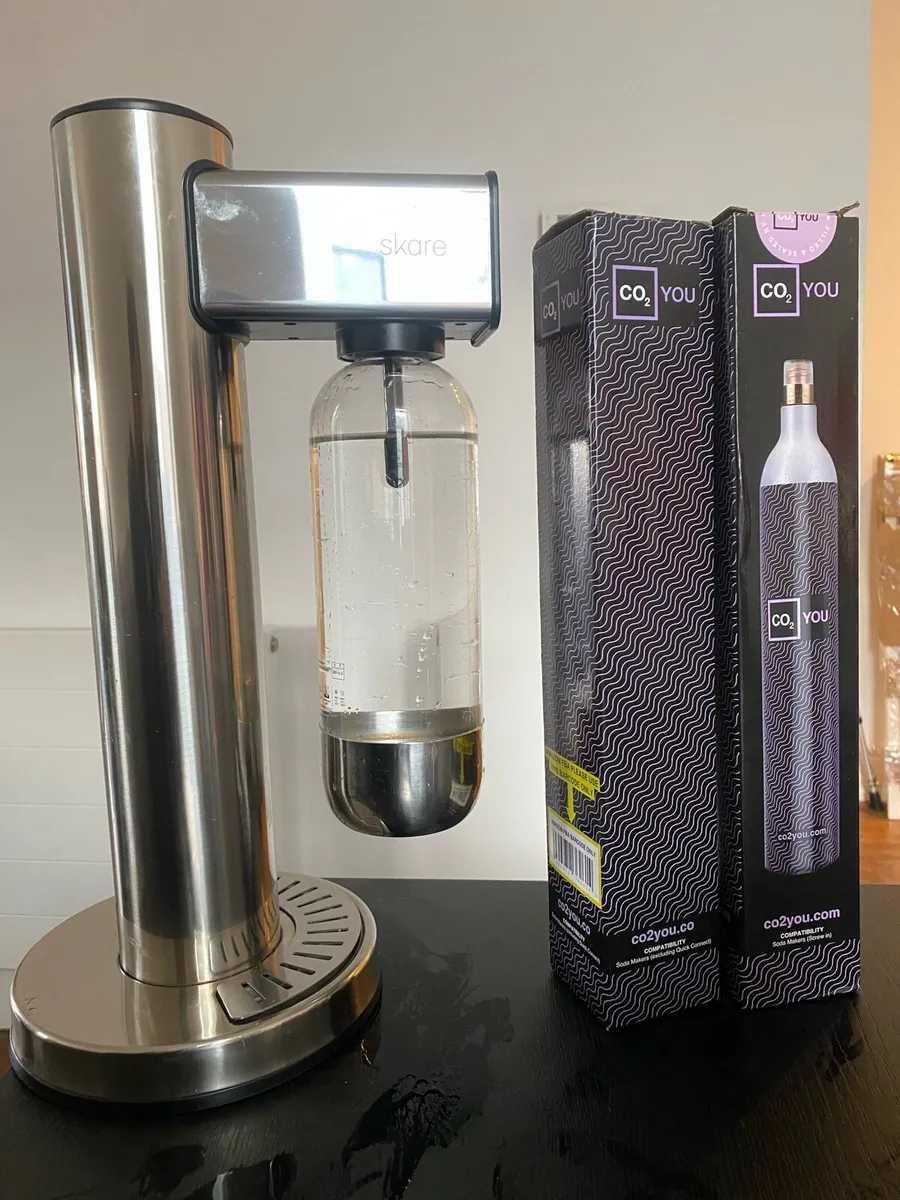 Water carbonator / Soda maker - Image 1