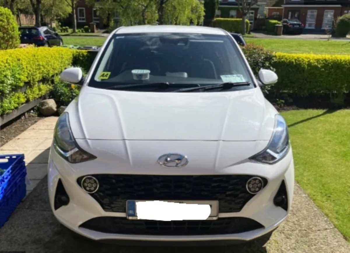 2019 Hyundai i10 Long NCT + Tax Low KMs - Image 3