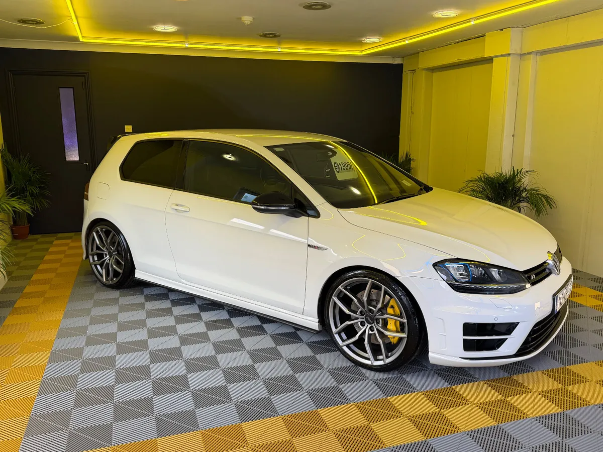 Volkswagen Golf R, Great spec! Mods - Image 1
