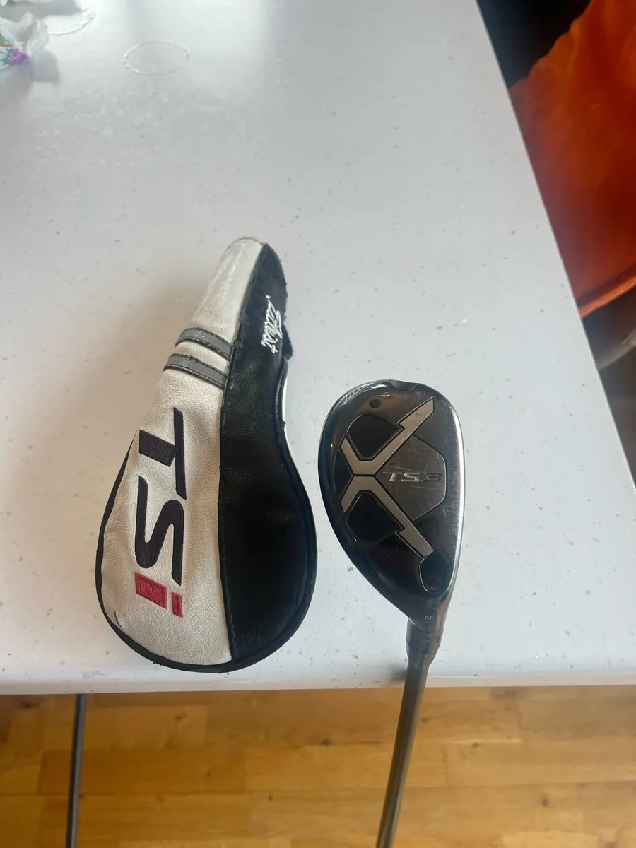 Titleist hybrid/ rescue - Image 1