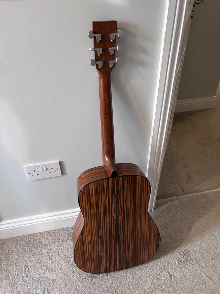 Acoustic Guitar - Image 3